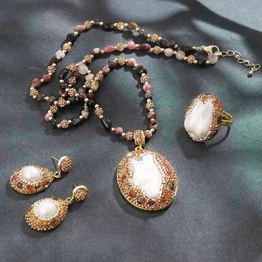 Accessoires de perles artificielles intégrés rétro élégants-collier Long, boucle d'oreille et bague