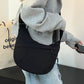 Sac à Bandoulière Élégant en Nylon en Forme de Croissant
